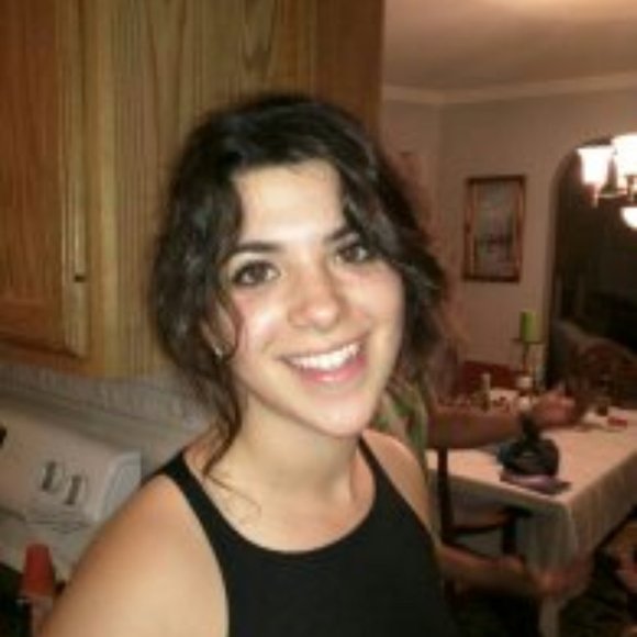 Meet your Posher, Anna - Picture 2 of 2